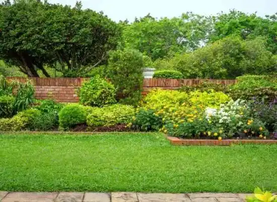 landscaping services Lake Lotawana